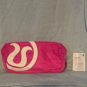 lululemon athletica Fuchsia Crossbody Bag